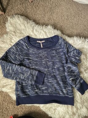 Halston Sweater sz Small